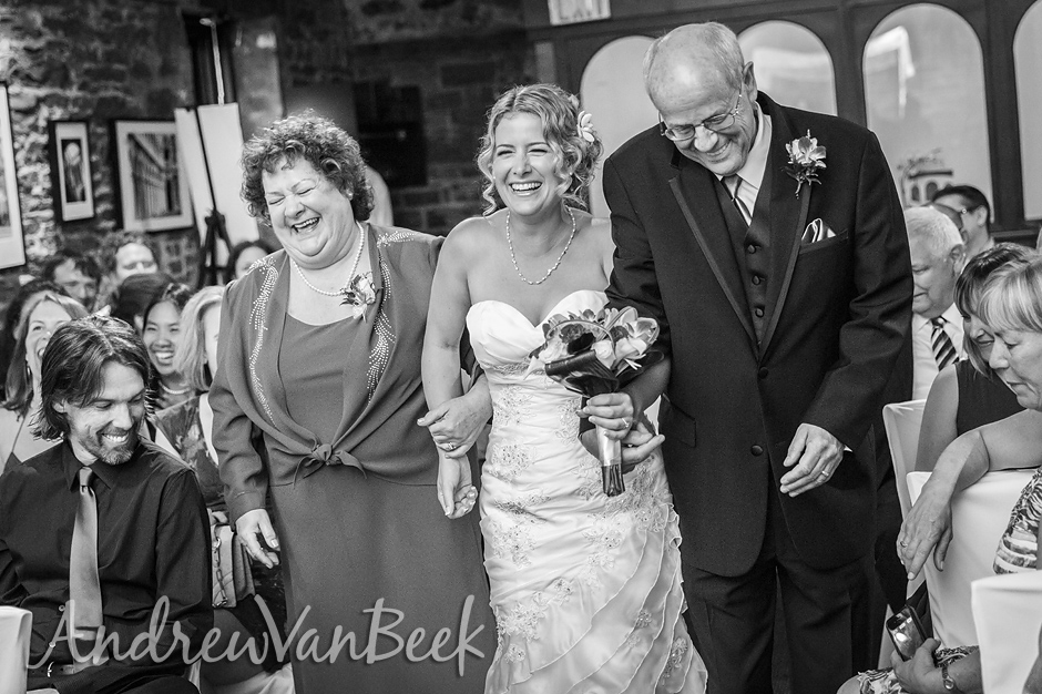 Ottawa Courtyard Wedding (10)