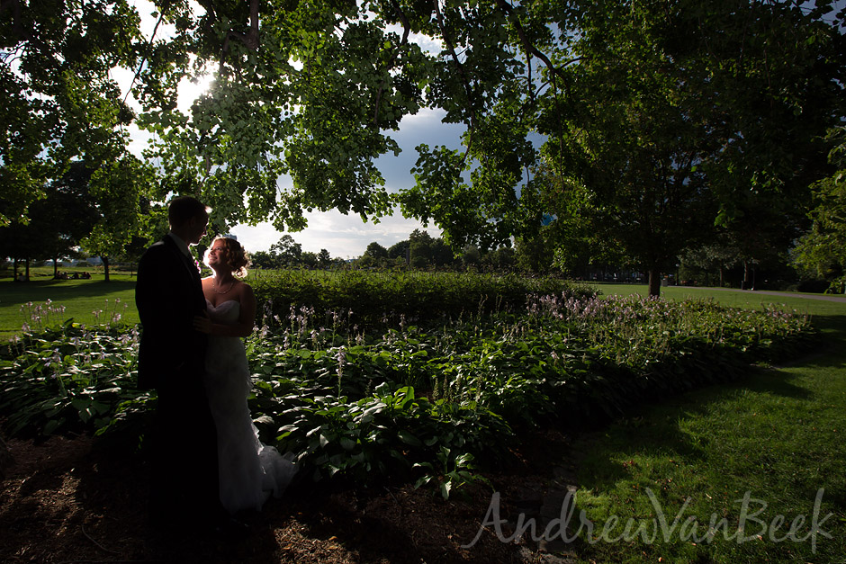 Ottawa Courtyard Wedding (17)