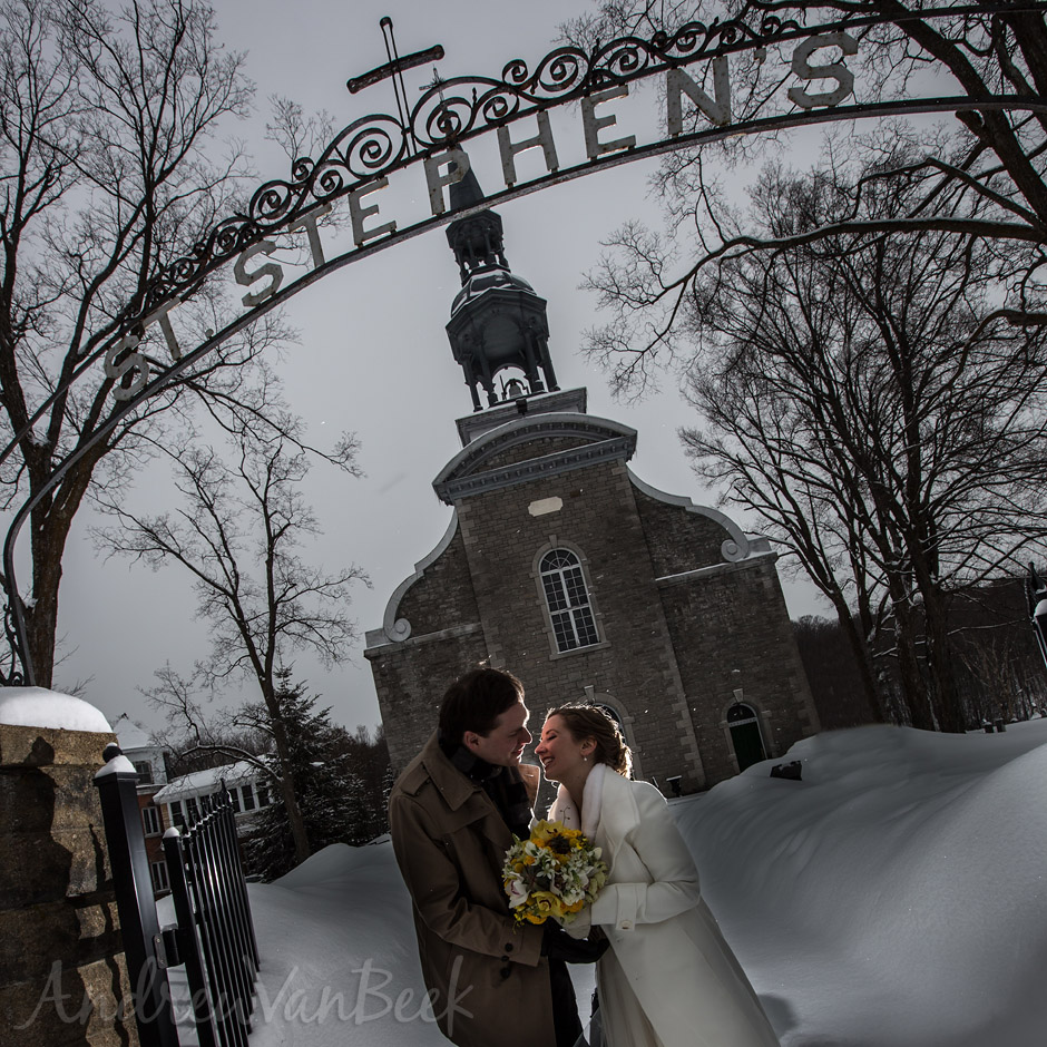 Le Nordique Chelsea Winter Wedding (16)